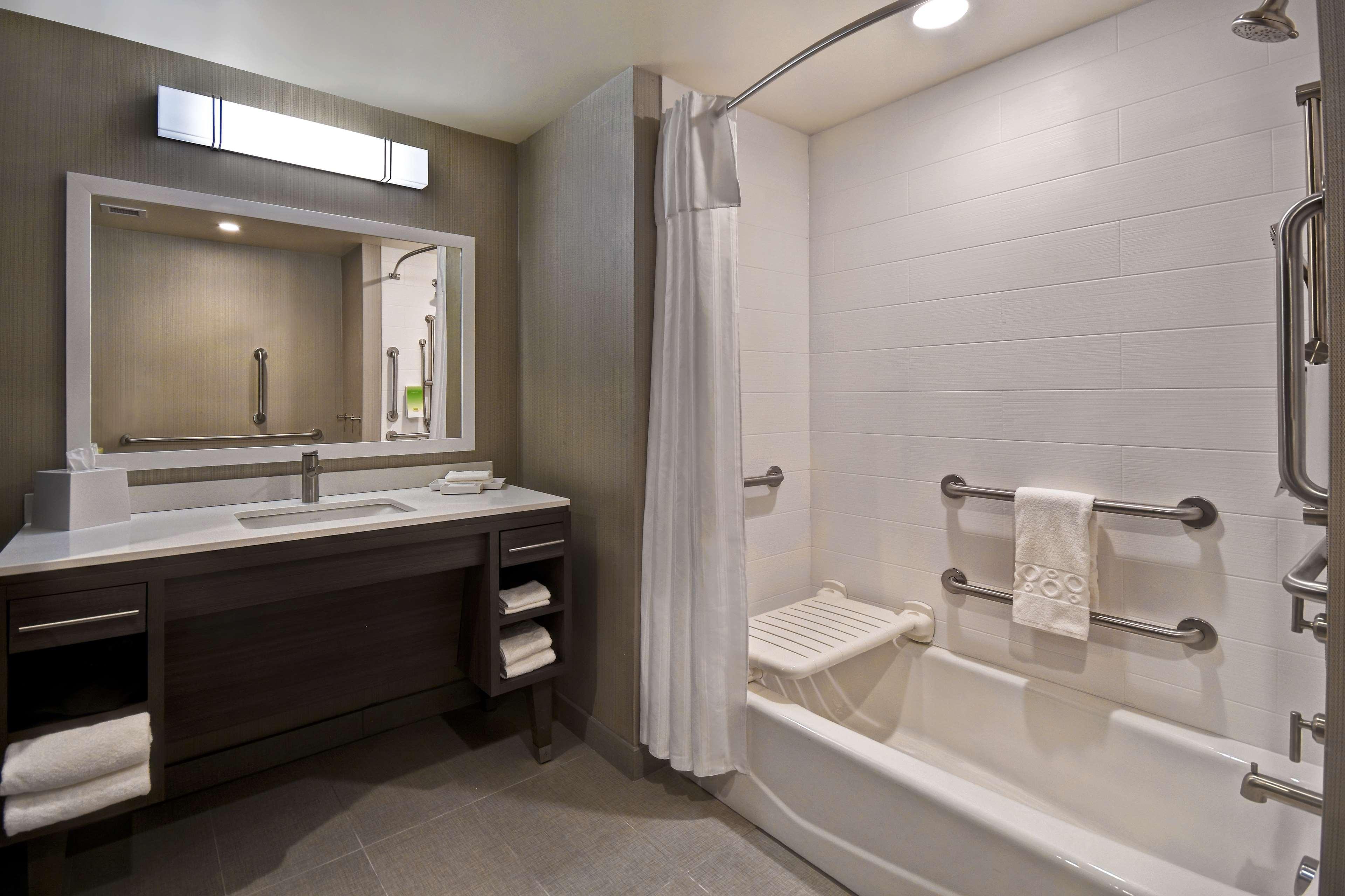 Home2 Suites By Hilton Bowling Green, Oh Εξωτερικό φωτογραφία